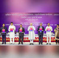 छत्तीसगढ़ में DGP-IGP सम्मेलन का उद्घाटन अमित शाह ने आंतरिक सुरक्षा की नई रणनीतियों पर दिया जोर