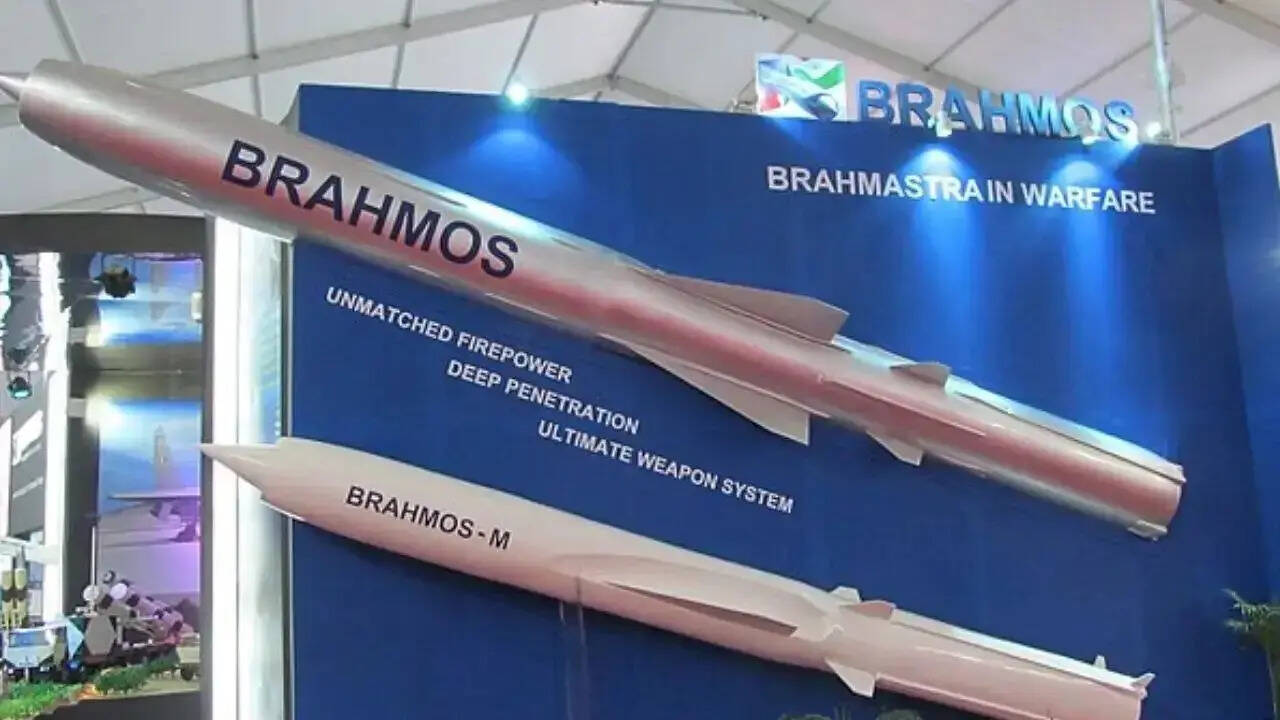 ​​ब्रह्मोस सुपरसोनिक क्रूज मिसाइल-आवाज की रफ्तार से तीन गुना तेज​