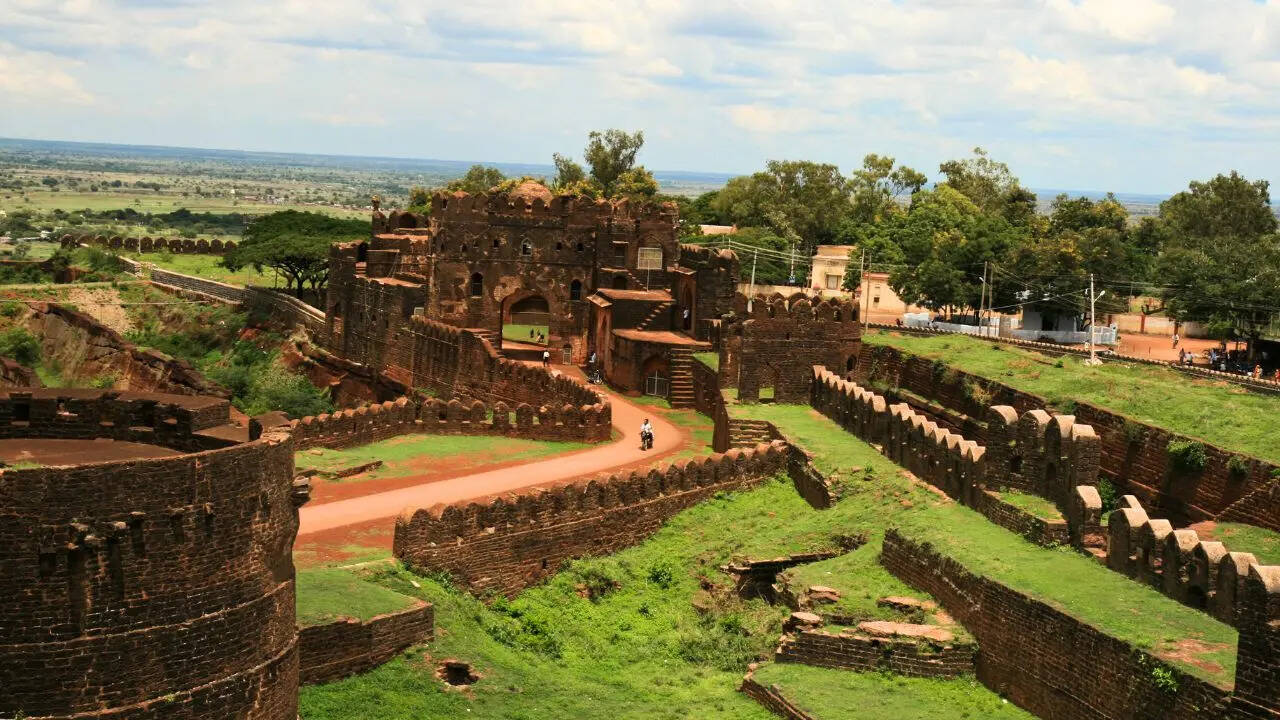 Top 7 Historical Forts of India:Top Ancient Forts of India, Big Forts ...