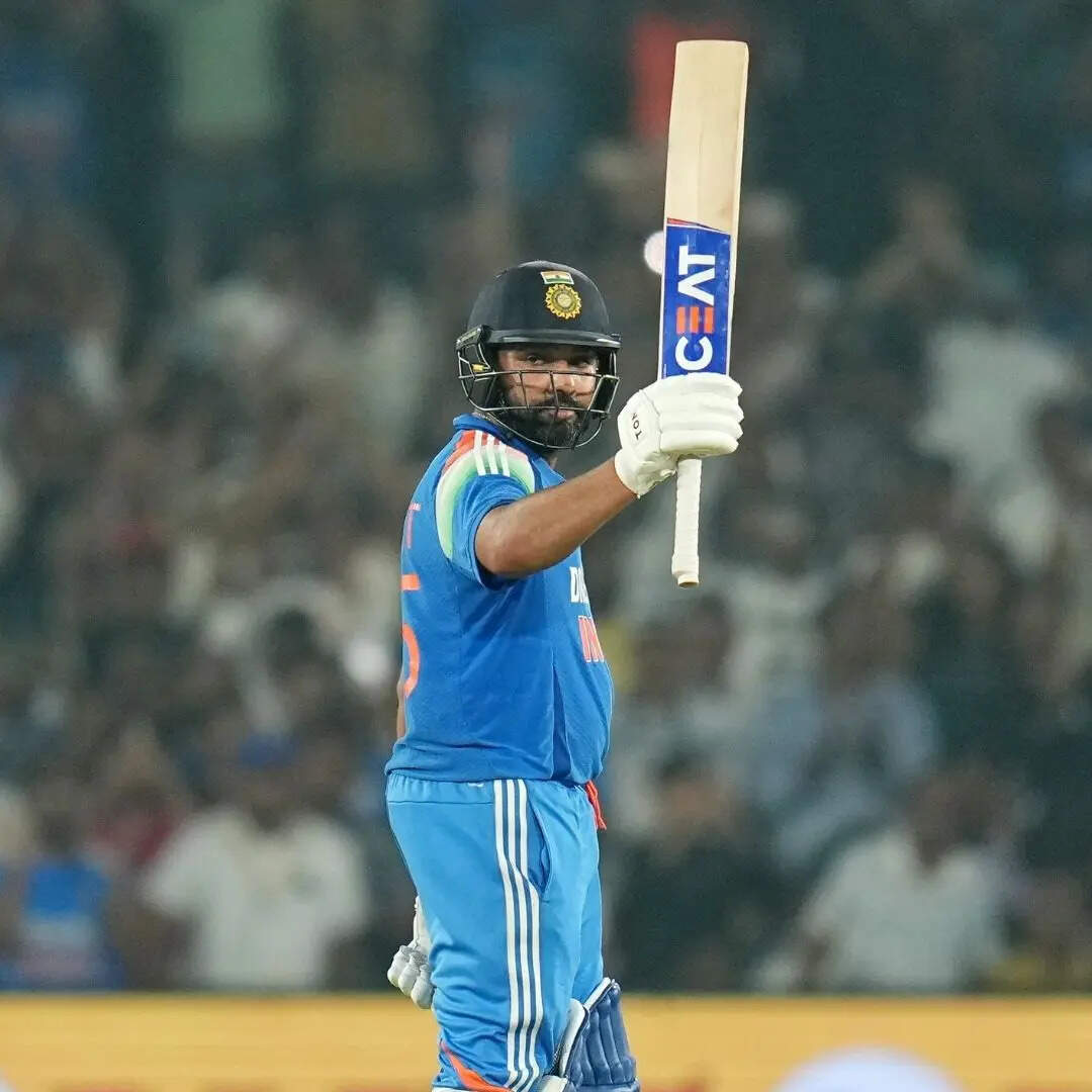 वनडे के नए सिक्सर किंग