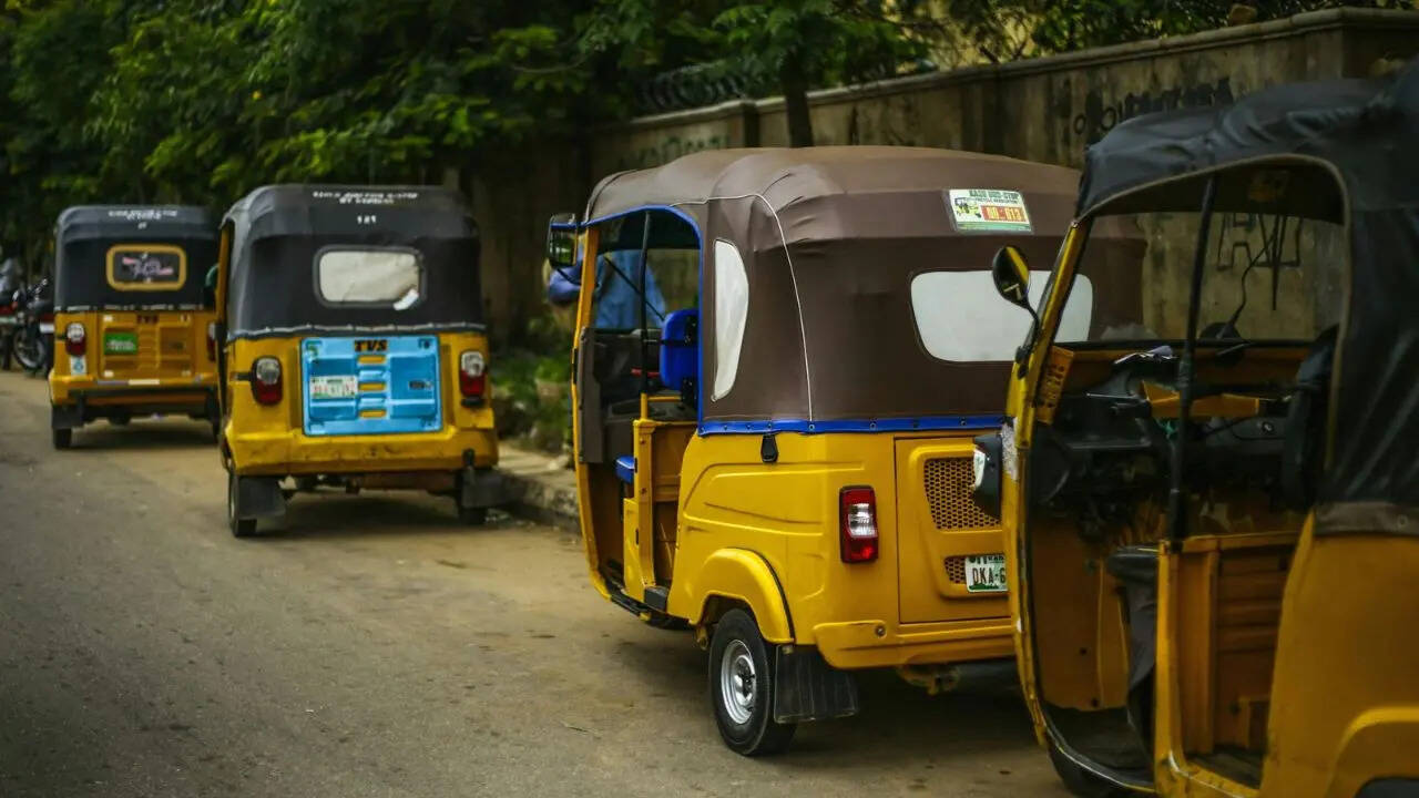 ​तकनीकी और सुरक्षा कारण​