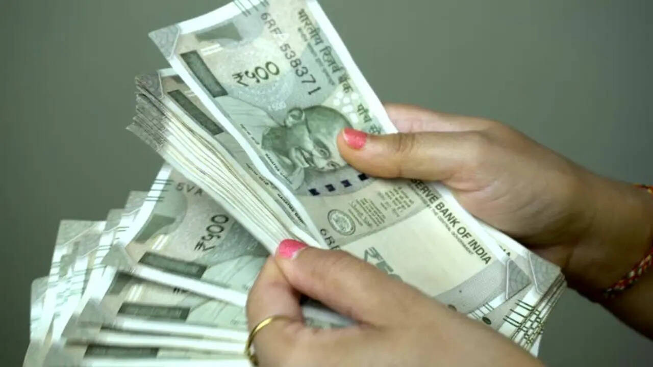 ​कार्ड के बिना कैश जमा क्या यह संभव है?​