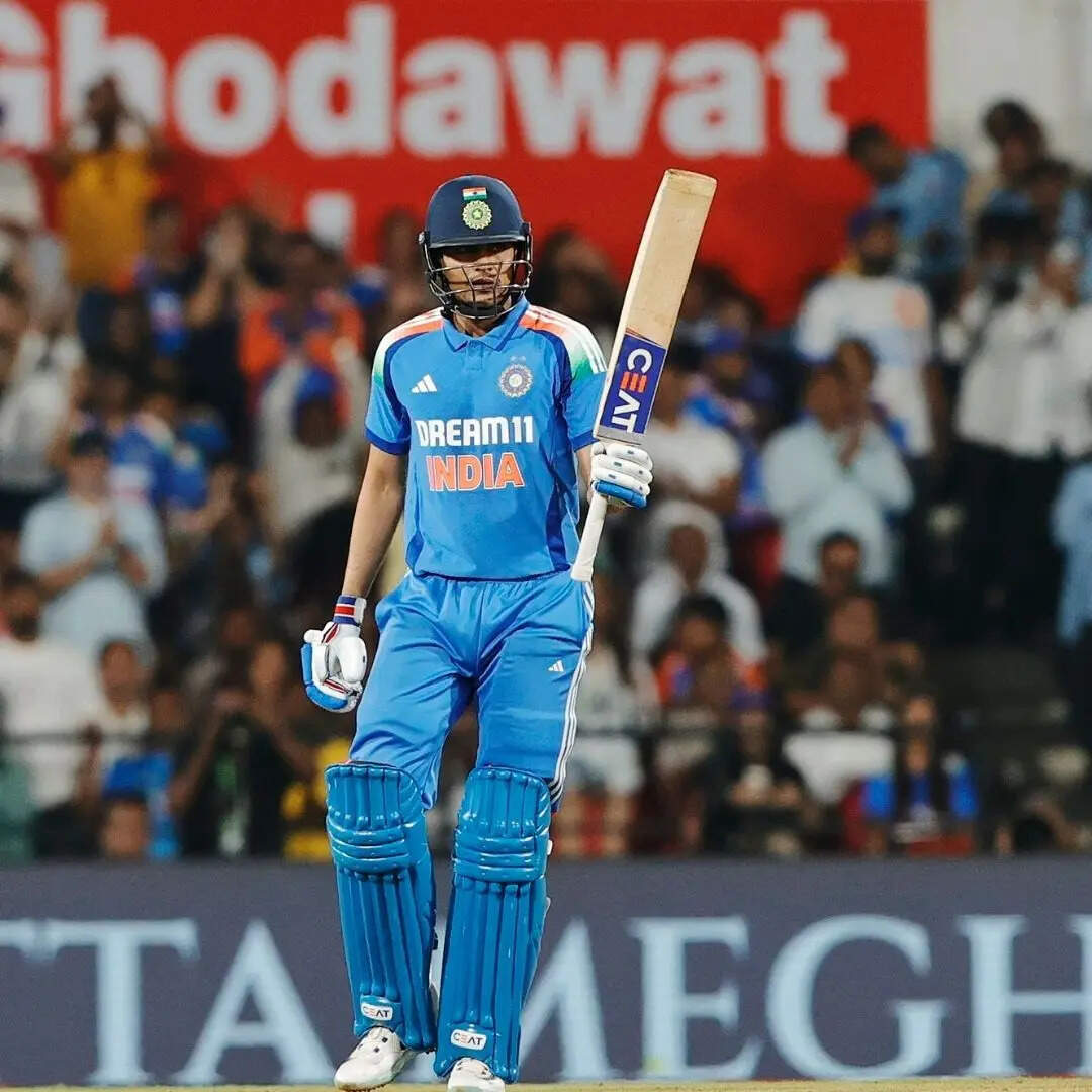 शुभमन गिल वनडे में दोहरा और टी20 में शतक