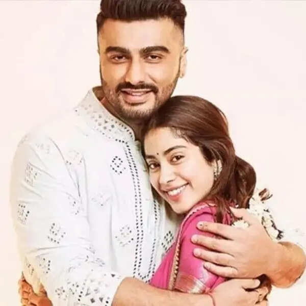 अर्जुन कपूर-जाह्नवी कपूर 