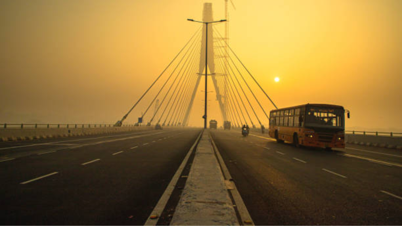 एम्स-गुरुग्राम-महिलापाल एक्सप्रेसवे