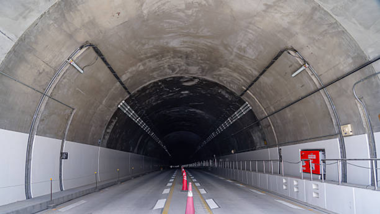  एफएनजी का कितना काम बाकी