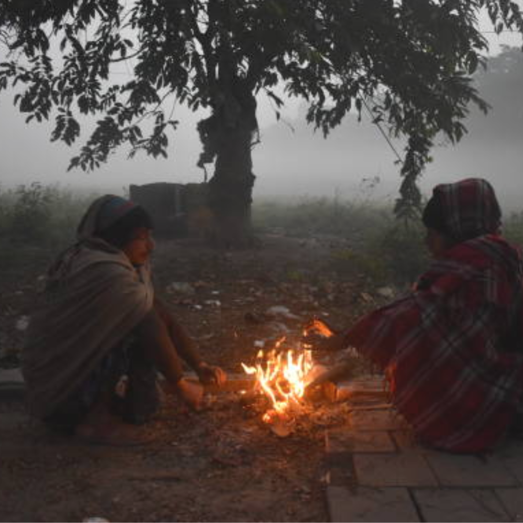 यूपी में आज सर्दी कोहरा मौसम