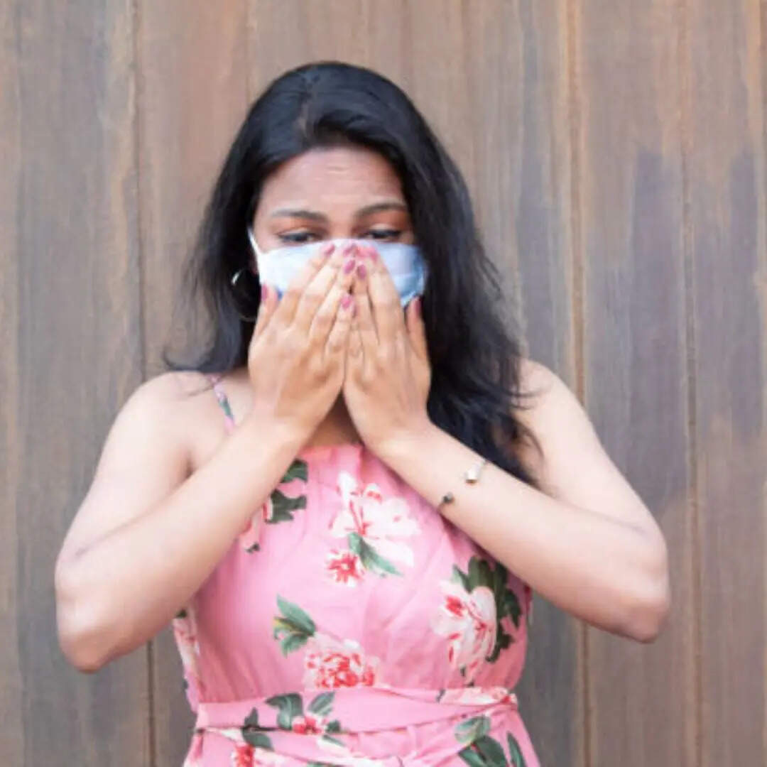 गर्म भाप लेना नाक खोलने का सबसे आसान तरीका