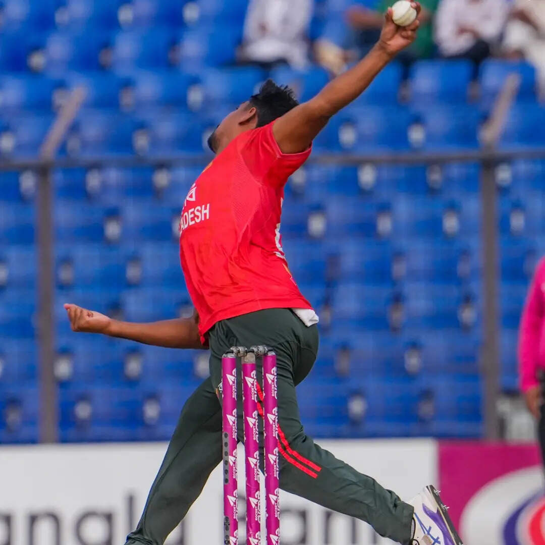 बांग्लादेश के लिए सफल गेंदबाज
