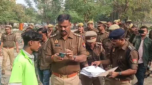 योगी सरकार के आदेश पर घुसपैठियों के खिलाफ कार्रवाई तेज हर मंडल में बनेगा डिटेंशन सेंटर