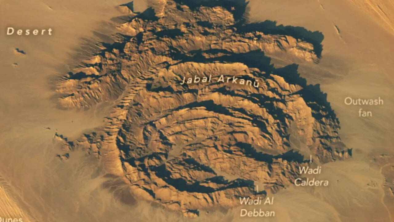 कैसे बना ऐसा खूबसूरत पहाड़