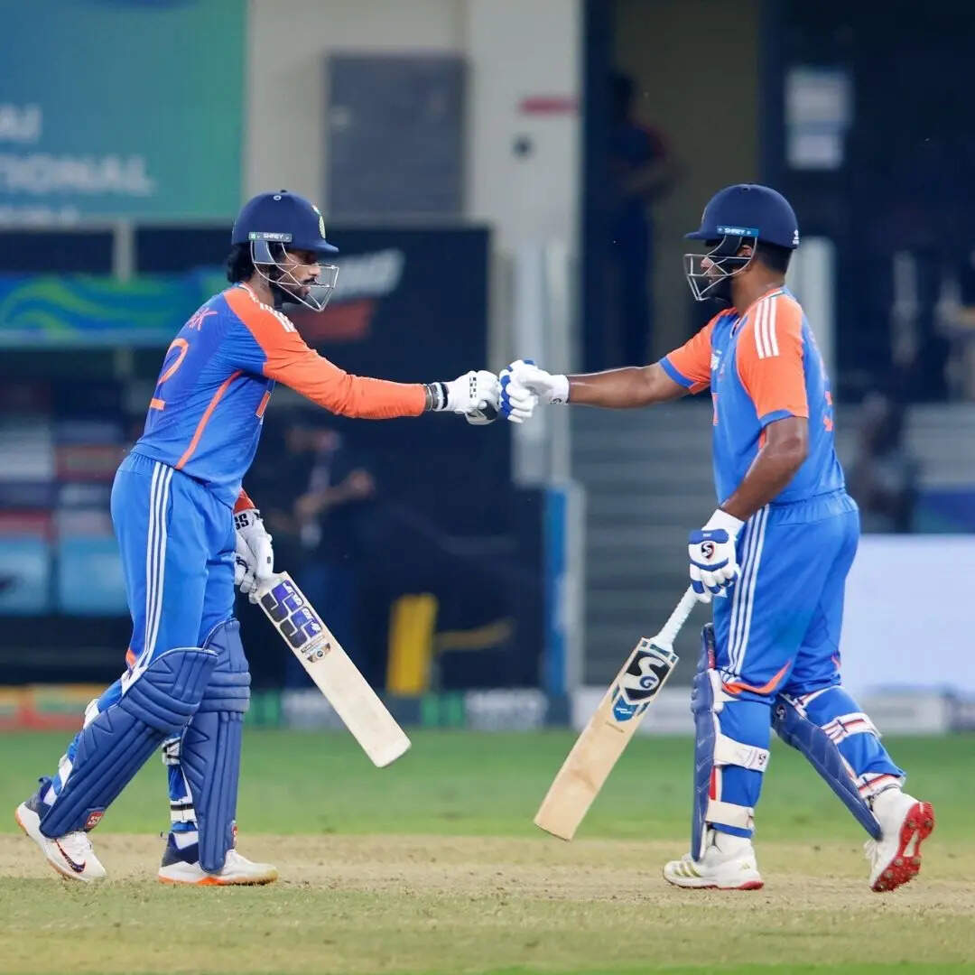 दो विकेटकीपर पर पंत नहीं