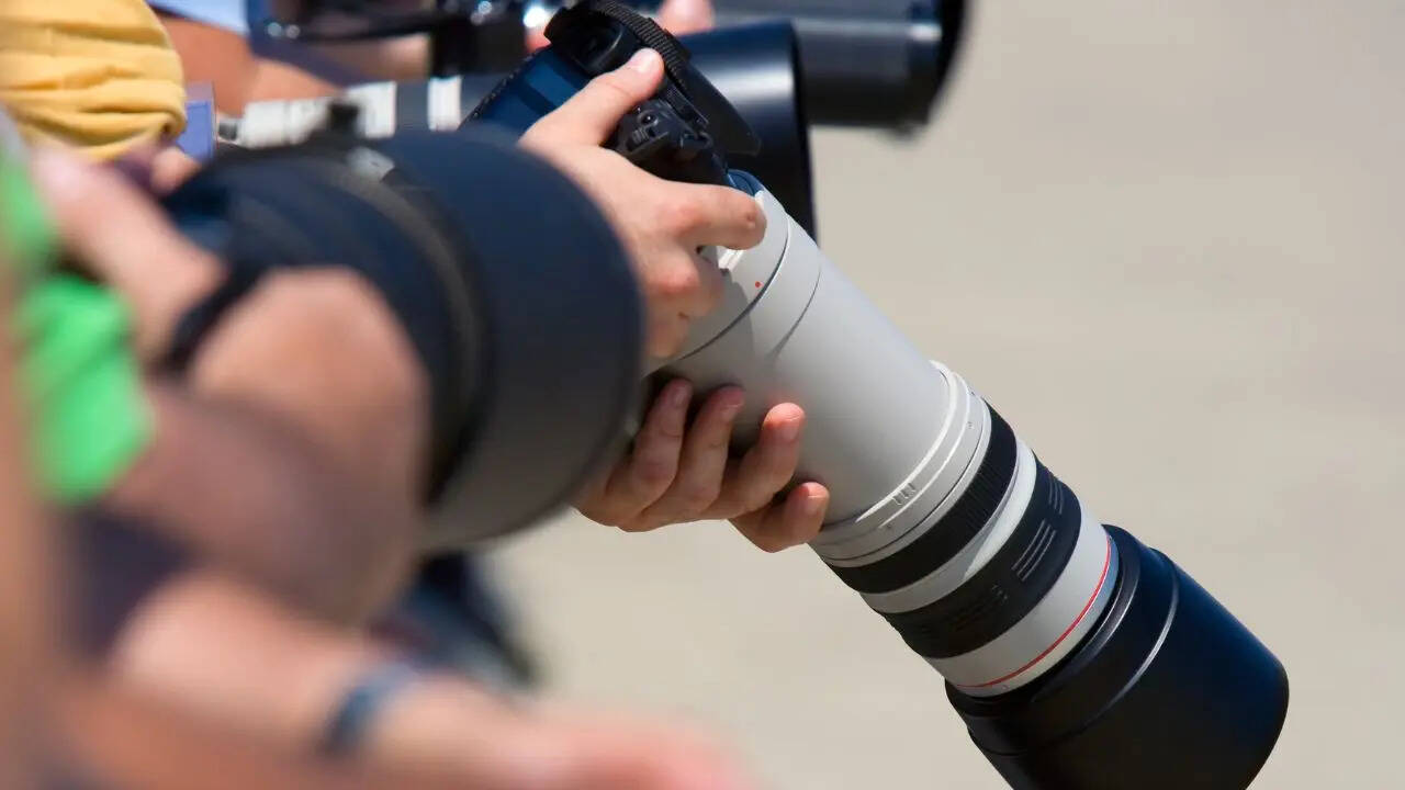 paparazzi-kya-hota-hai-kya-karte-hai