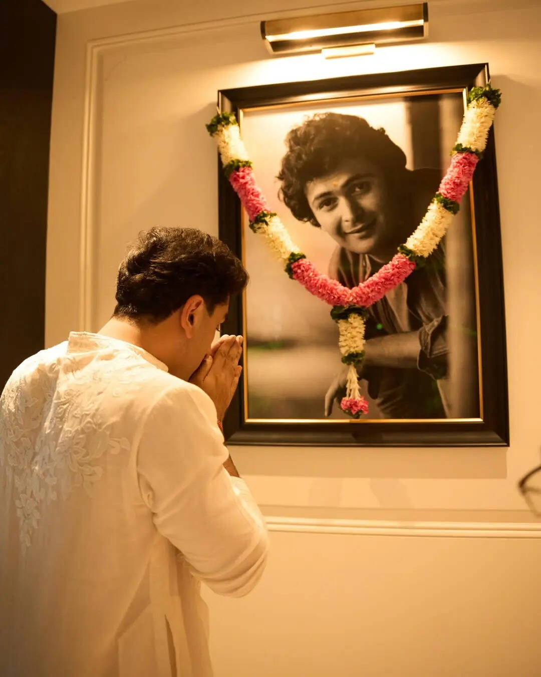 रणबीर कपूर ने दी पापा को श्रद्धांजलि 