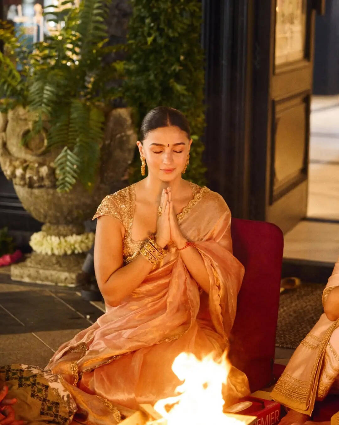 आलिया भट्ट की खूबसूरत साड़ी 