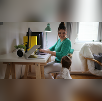 वर्क फ्रॉम होम का साइड इफेक्ट घर से काम कर कमजोर हो रहा शरीर का ढ़ांचा