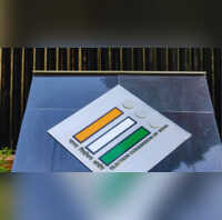 केरल में SIR को लेकर चुनाव आयोग का बड़ा फैसला वोटर लिस्ट रिवीजन की बढ़ाई समयसीमा जानिए वजह