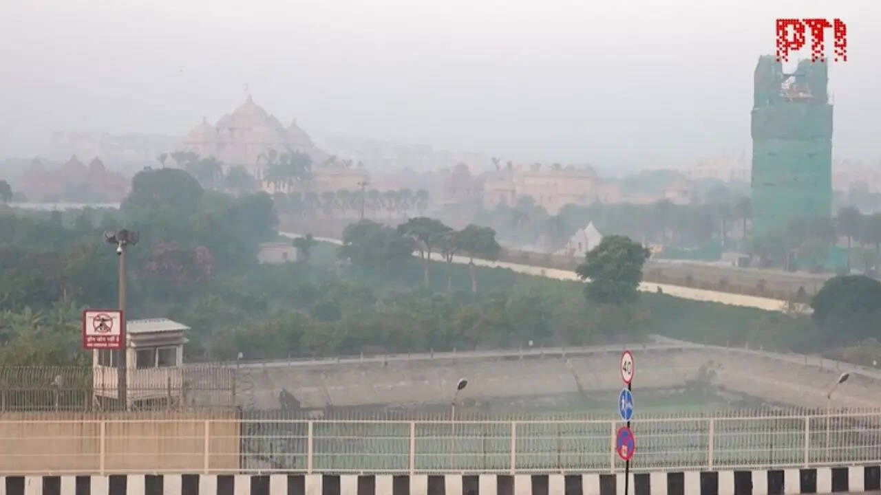 ​दिल्ली में पिछले 24 घंटे में AQI​