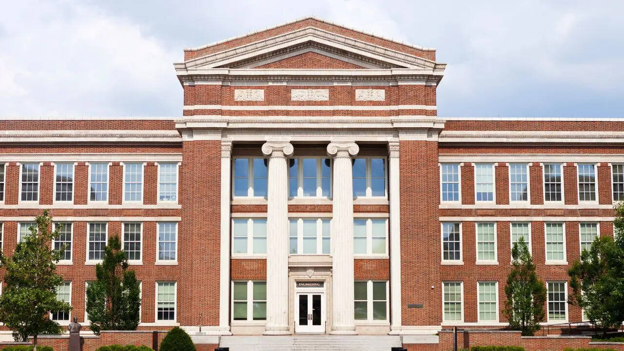 कंप्यूटर साइंस और आर्टिफिशियल इंटेलिजेंस में अंतर