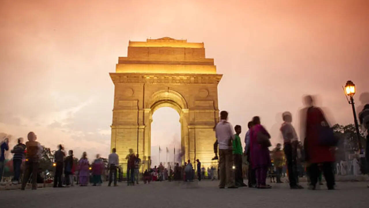 <strong>पहले इसे क्या कहा जाता था - When and why was India Gate built?</strong>