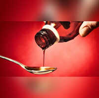 यूपी में कोडीन कफ सिरप के अवैध कारोबार की जांच के लिए SIT गठित अबतक 32 गिरफ्तार