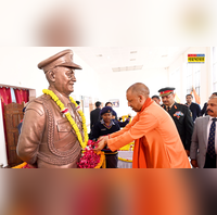 देश को बांटने वाले कर रहे जयचंद-मीरजाफर जैसे पाप CM योगी ने विपक्ष पर साधा निशाना