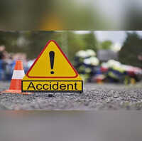 मथुरा में 2 रोड एक्सीडेंट एक बच्ची और दो महिलाओं समेत पांच लोगों की मौत