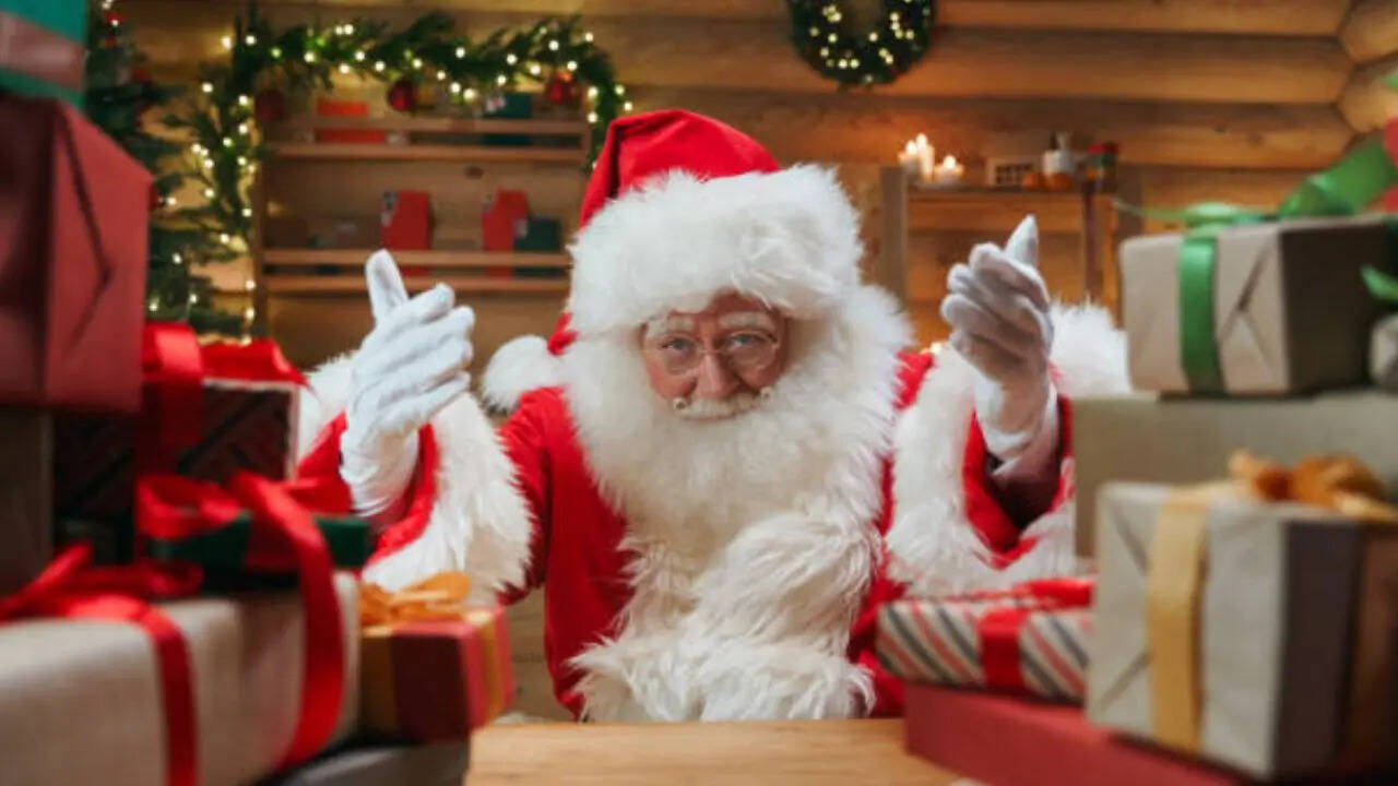 जान लीजिए पूरा पता -  official santa claus address finland