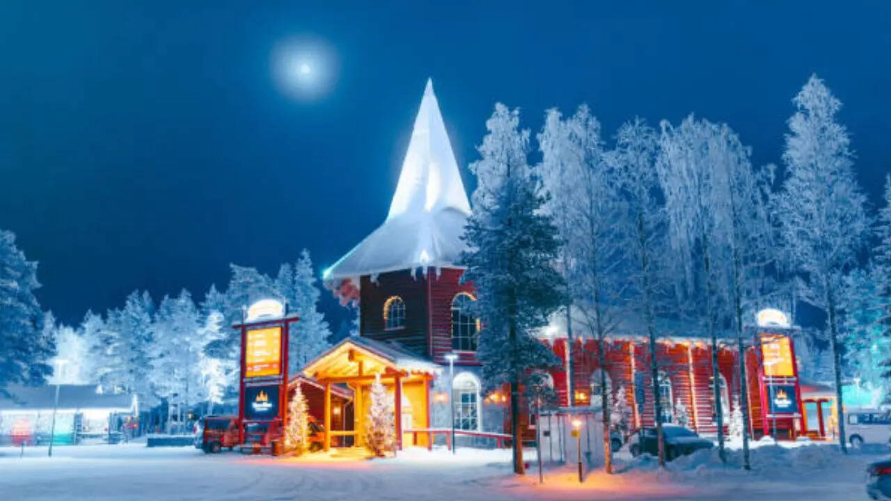जहां पहुंचती हैं दुनिया भर की चिट्ठियां - where do children send letters to santa claus?