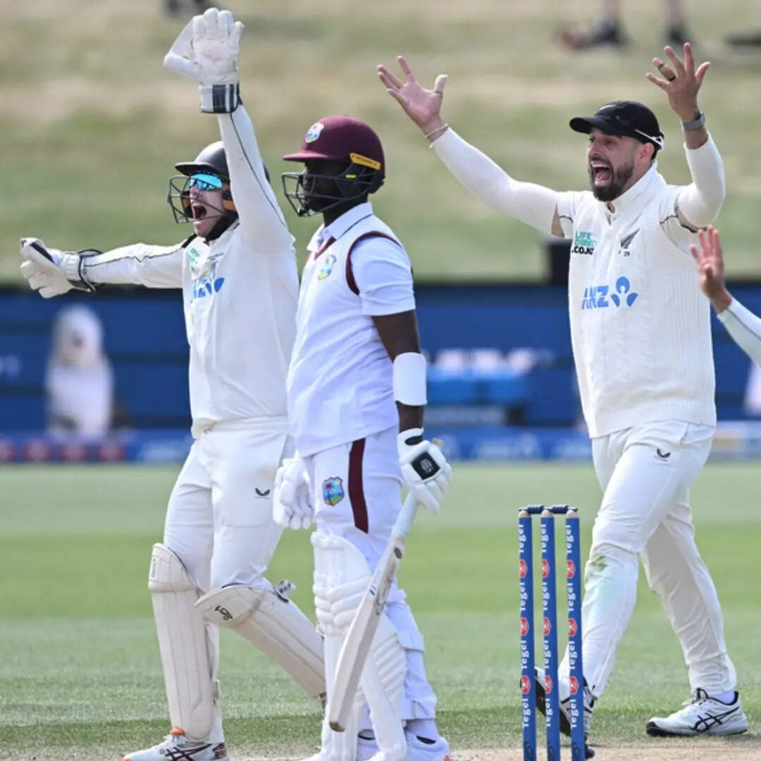 पूरी कैरेबियाई टीम कम स्कोर पर पवेलियन पहुंची