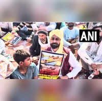 Rajasthan हनुमानगढ़ में एथेनॉल प्लांट के खिलाफ किसानों का प्रदर्शन महिलाओं समेत 50 से अधिक घायल