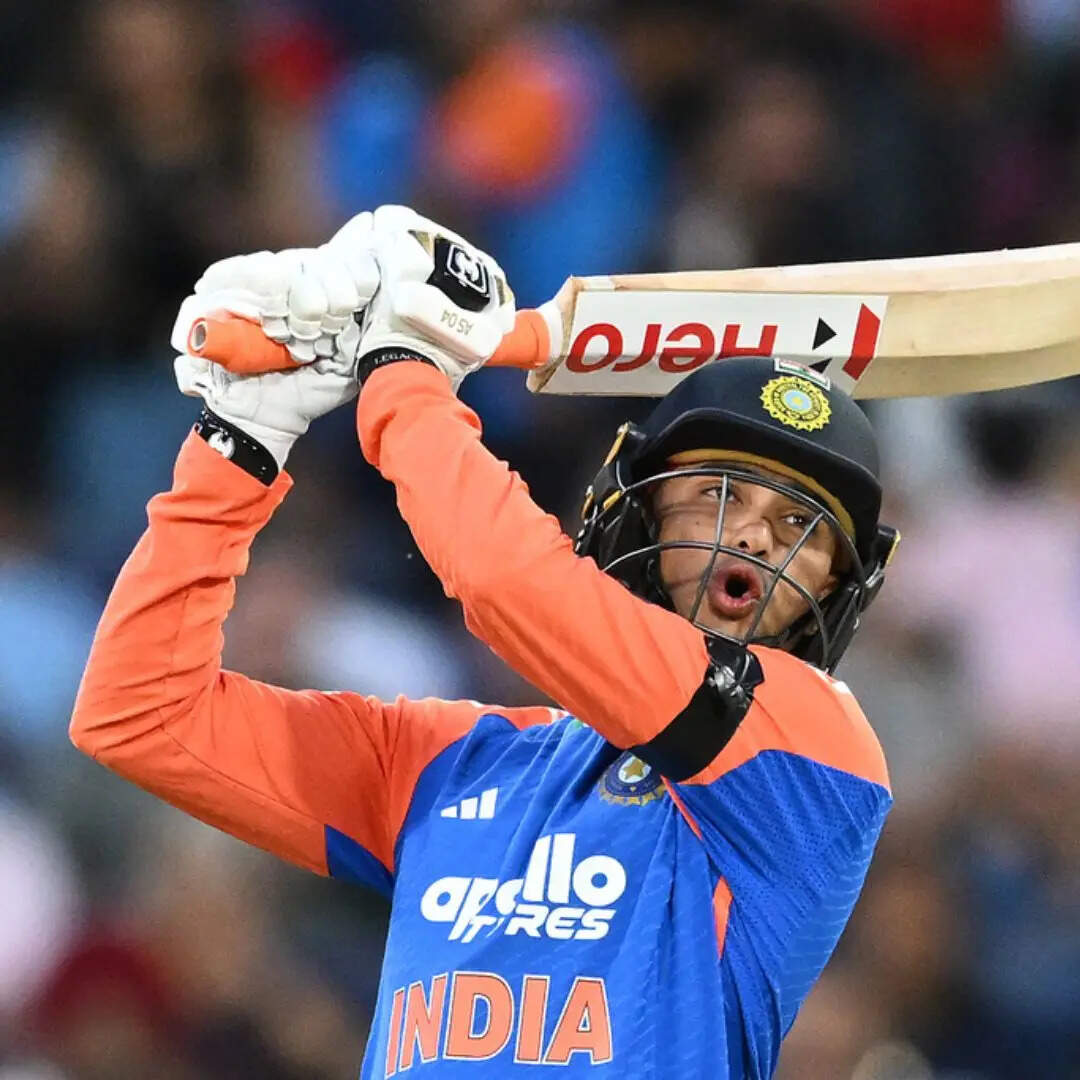 बन सकते हैं साल 2025 के सिक्सर किंग