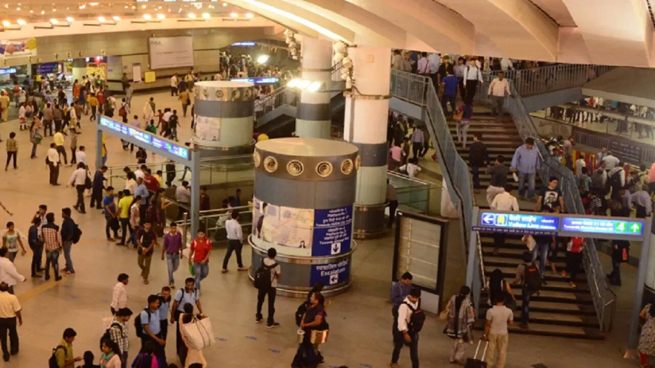 दिल्ली मेट्रो का सबसे व्यस्त स्टेशन कौन सा है?