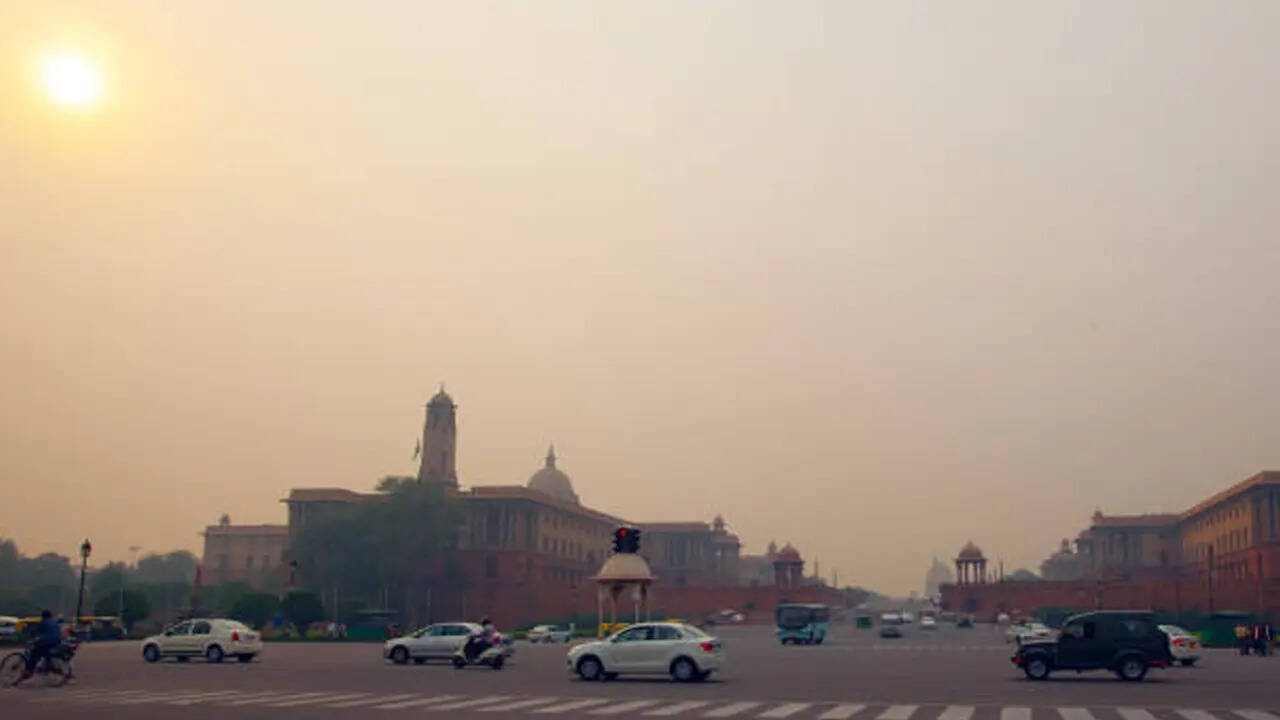 ग्रैप-4 में निर्माण कार्य पर रोक लग गई है, निर्माण मजदूरों को मुआवजा दिया जाएगा