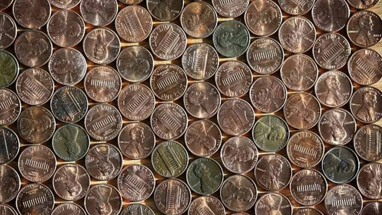 140 करोड़ रुपए में बिके सिक्कों के 232 सेट