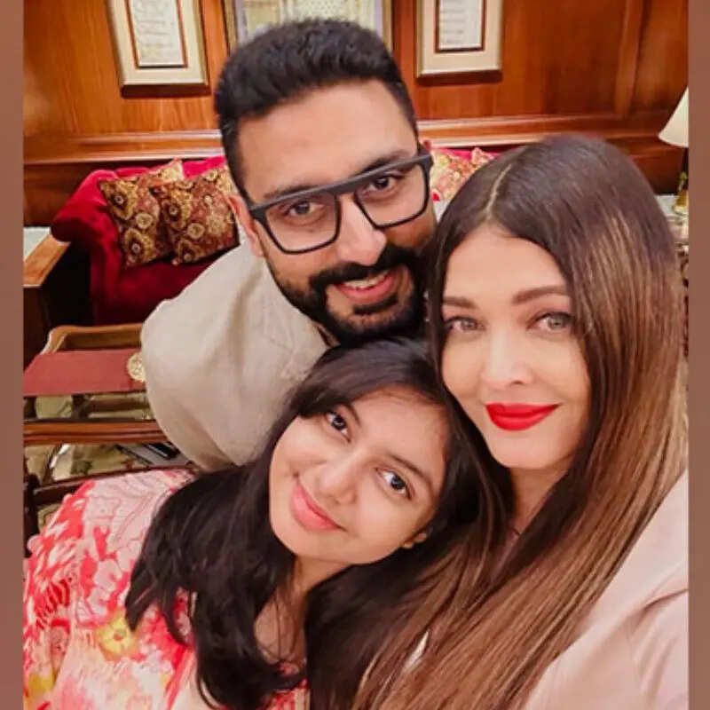 ऐश्वर्या राय-अभिषेक बच्चन 