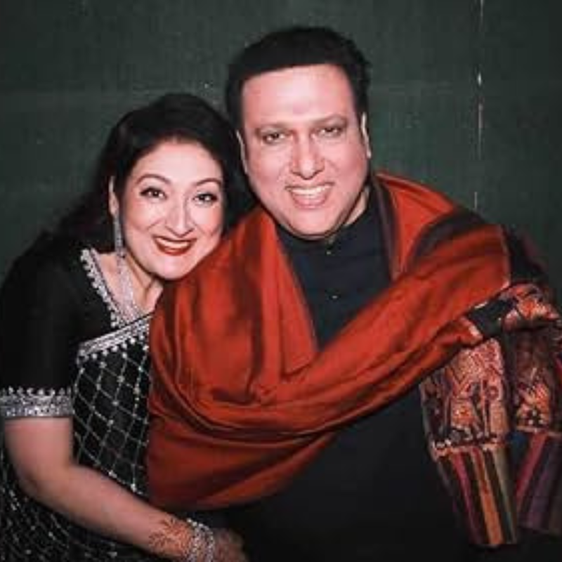 ​सुनीता आहूजा (Sunita Ahuja) से की शादी
