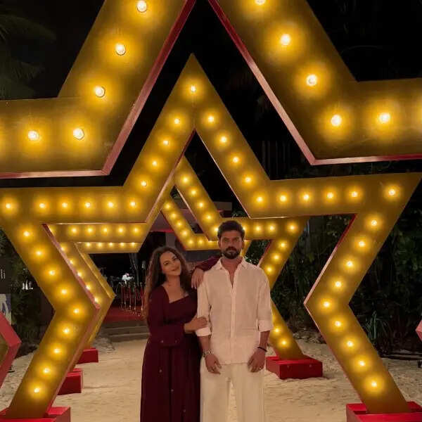 देत है कपल गोल्स