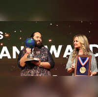 2025 श्री अनंत अंबानी के लिए आस्था नेतृत्व और सेवा का वर्ष रहा।