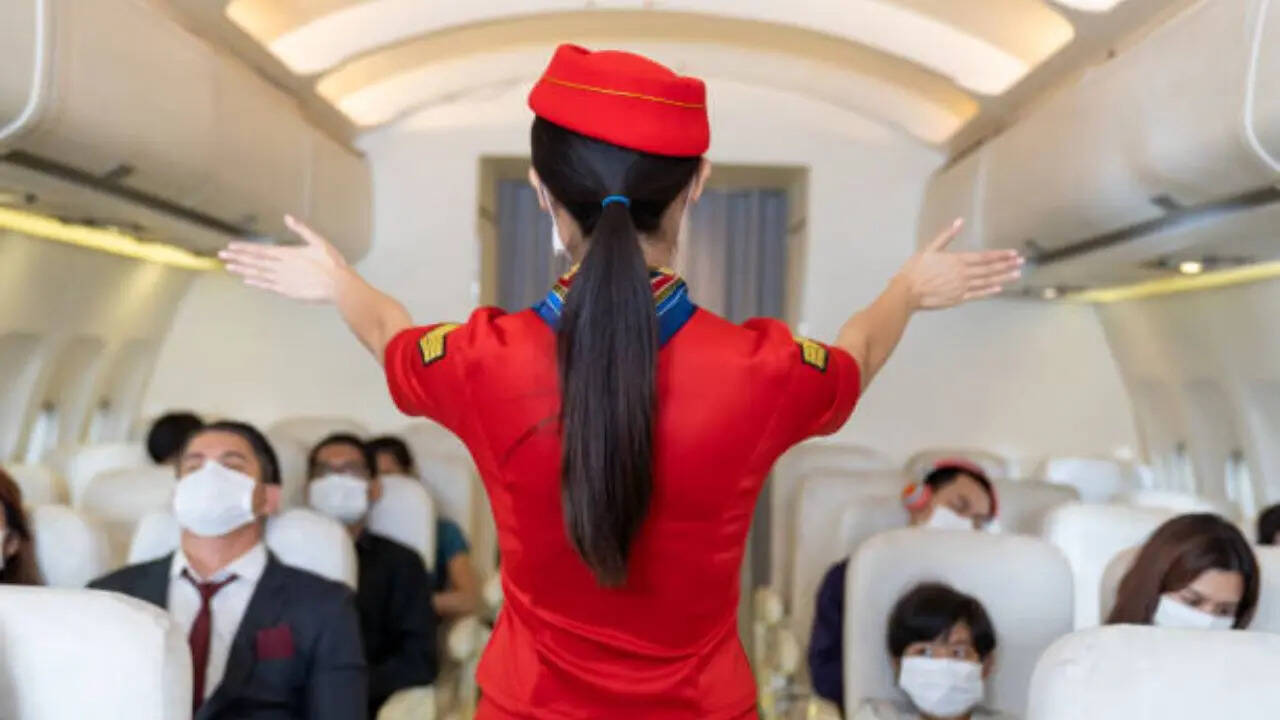 एल्कोहल वाले प्रोडक्ट्स भी बैन