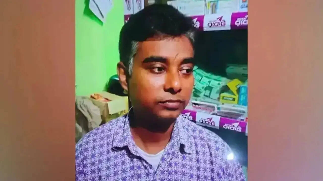 हिंदू बिजनेसमैन खोकन चंद्र दास की हत्या​