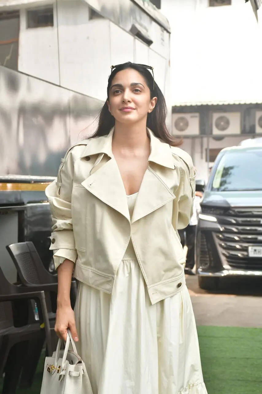 बगैर मेकअप के नजर आईं कियारा आडवाणी