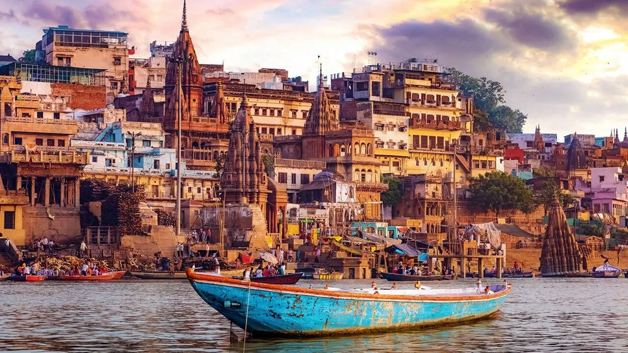 वाराणसी में SIR के दौरान 5 लाख, 73 हजार, 217 वोट कटे