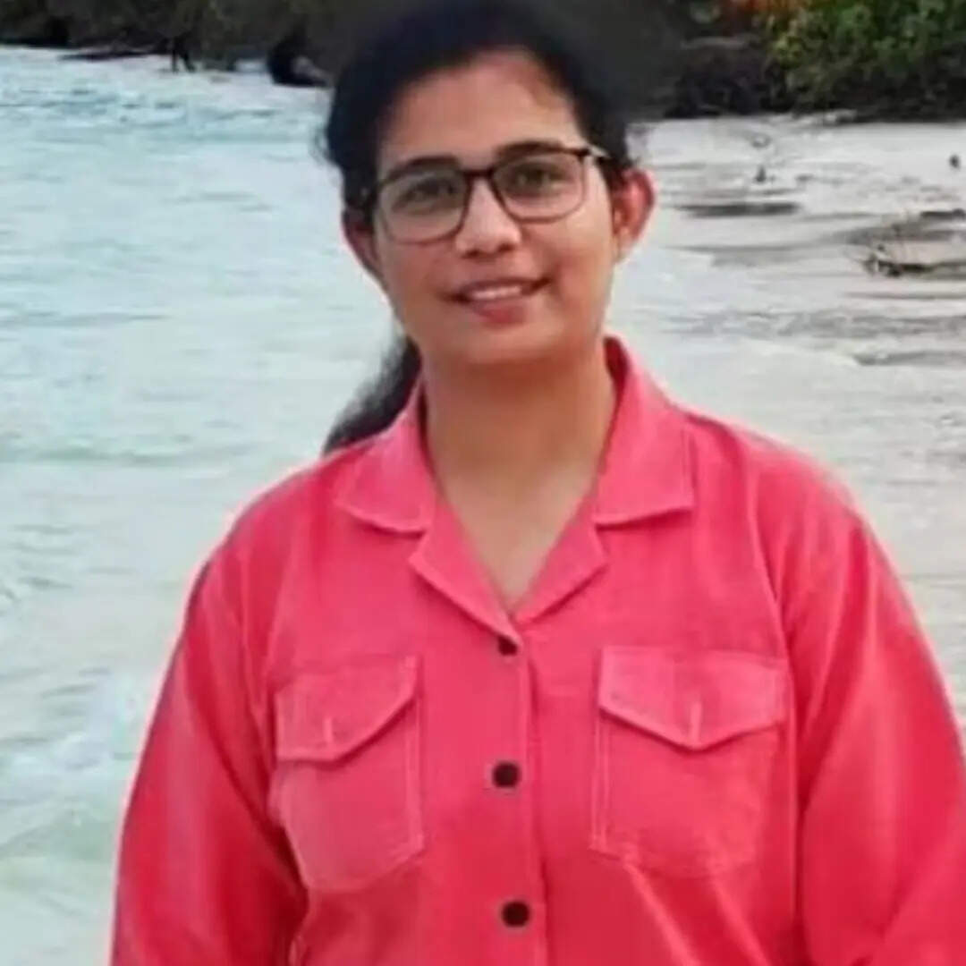 हिंदी माध्यम से यूपीएससी टॉपर