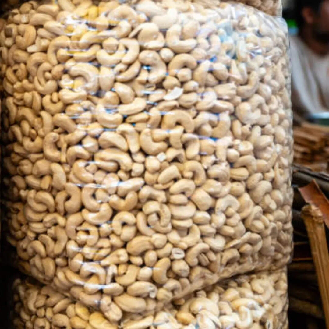 मांग ज्यादा आपूर्ति कम