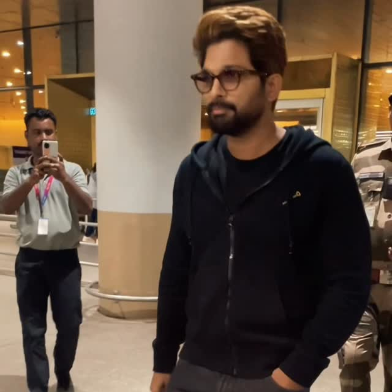 एयरपोर्ट पर स्पॉट हुए अल्लू अर्जुन