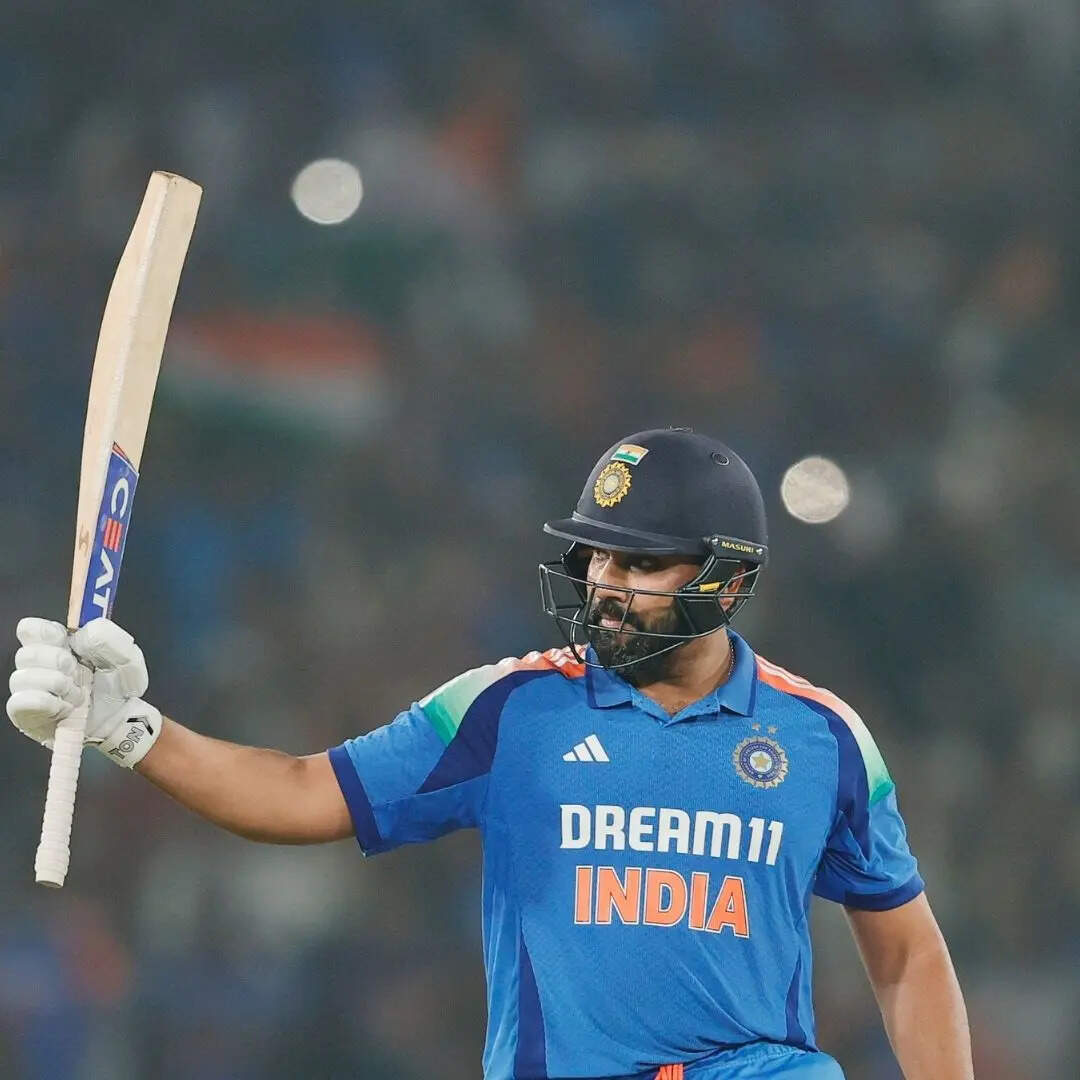 ODI के सिक्सर किंग रोहित