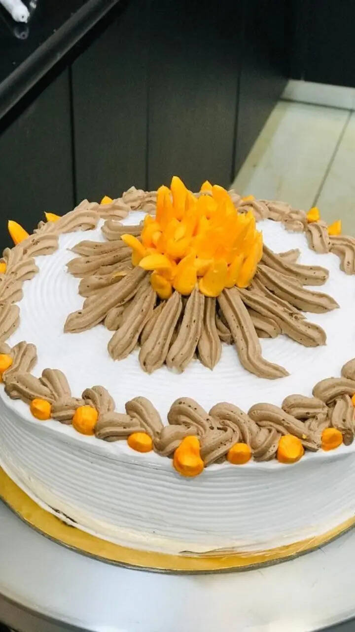 लोहड़ी पर ये केक लाजवाब रहेगा।