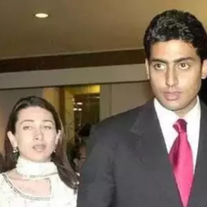 इंडस्ट्री में अभिषेक की सीनियर थीं करिश्मा कपूर