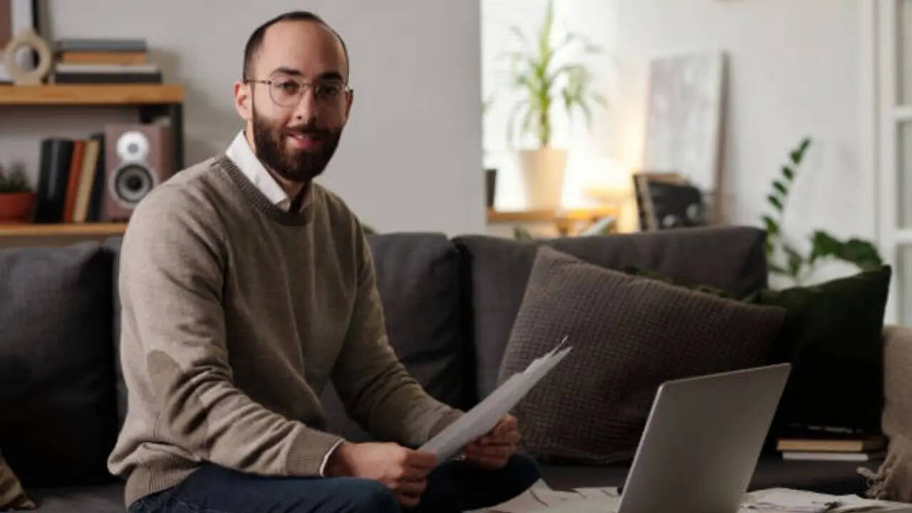 अलग-अलग लोगों के लिए अलग टैक्स